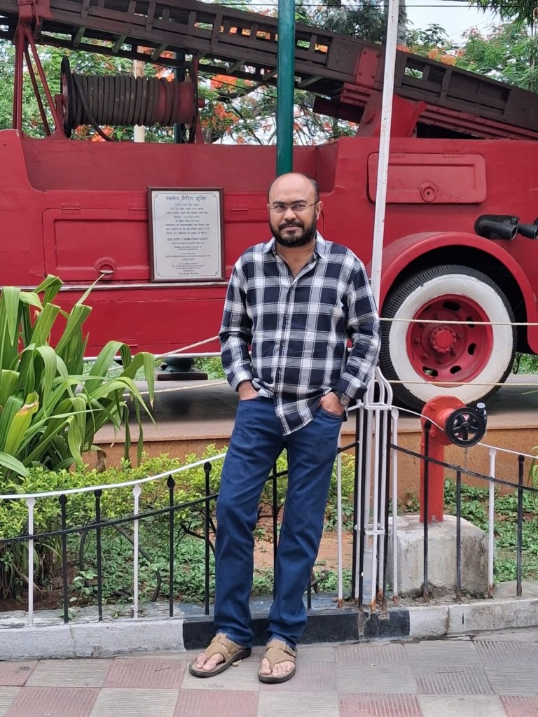 Me posing in front of the Fire Engine
